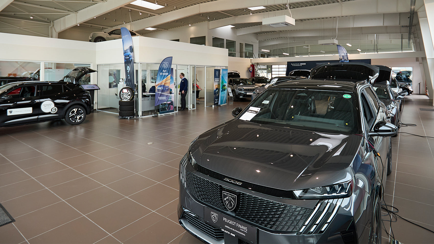 CB_Auto__0000_0J3A3284.jpg